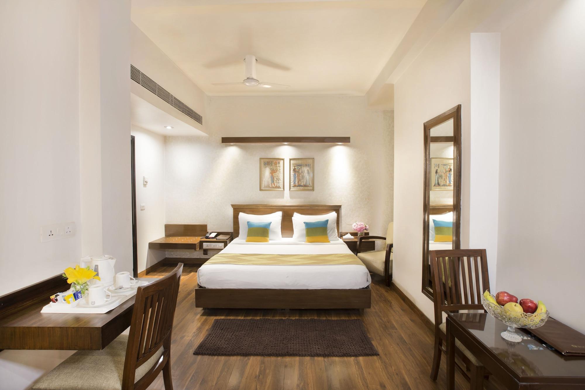 Rockland Hotel, C.R Park New Delhi Eksteriør bilde